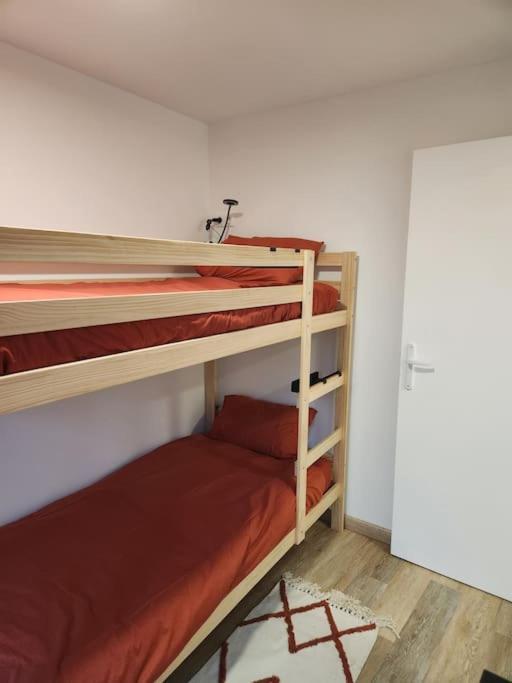 Marmoza - Maison Plein Coeur De Village Saint-Geniez-dʼOlt Εξωτερικό φωτογραφία